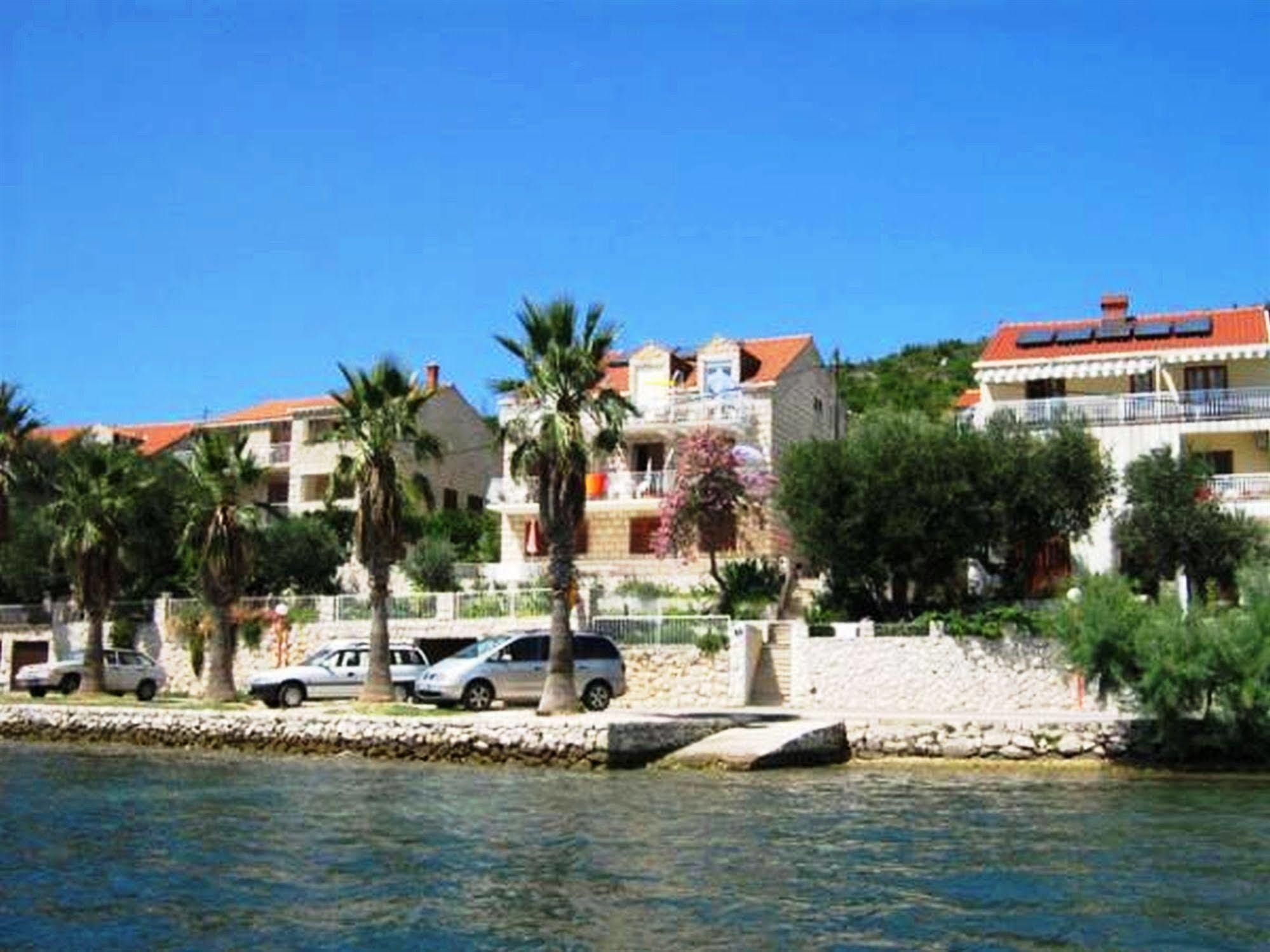 Villa Adria Slano Buitenkant foto